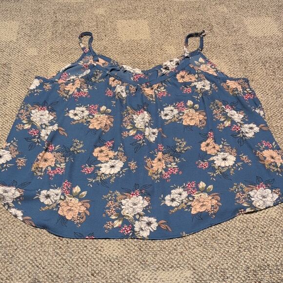 Torrid Women's Blue floral button-front Georgette Boho Cami adjustable straps, - Picture 6 of 8